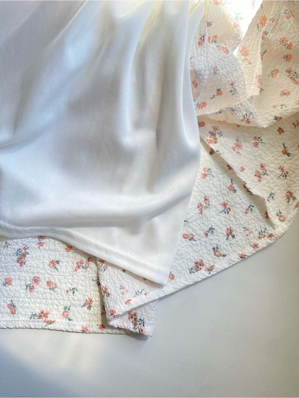 NWT Ardene White Floral Puff Sleeve Smocked Midi Dress Cottagecore Size M - Picture 9 of 15